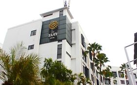 The Sun Hotel Sidoarjo 3*