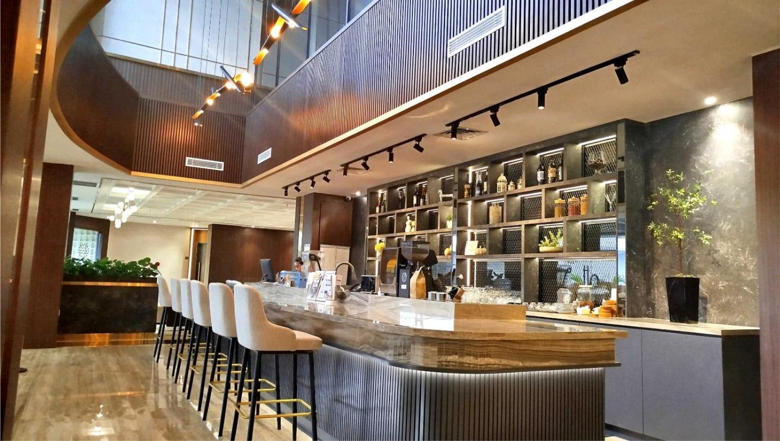 The Sun Hotel Sidoarjo Exterior photo